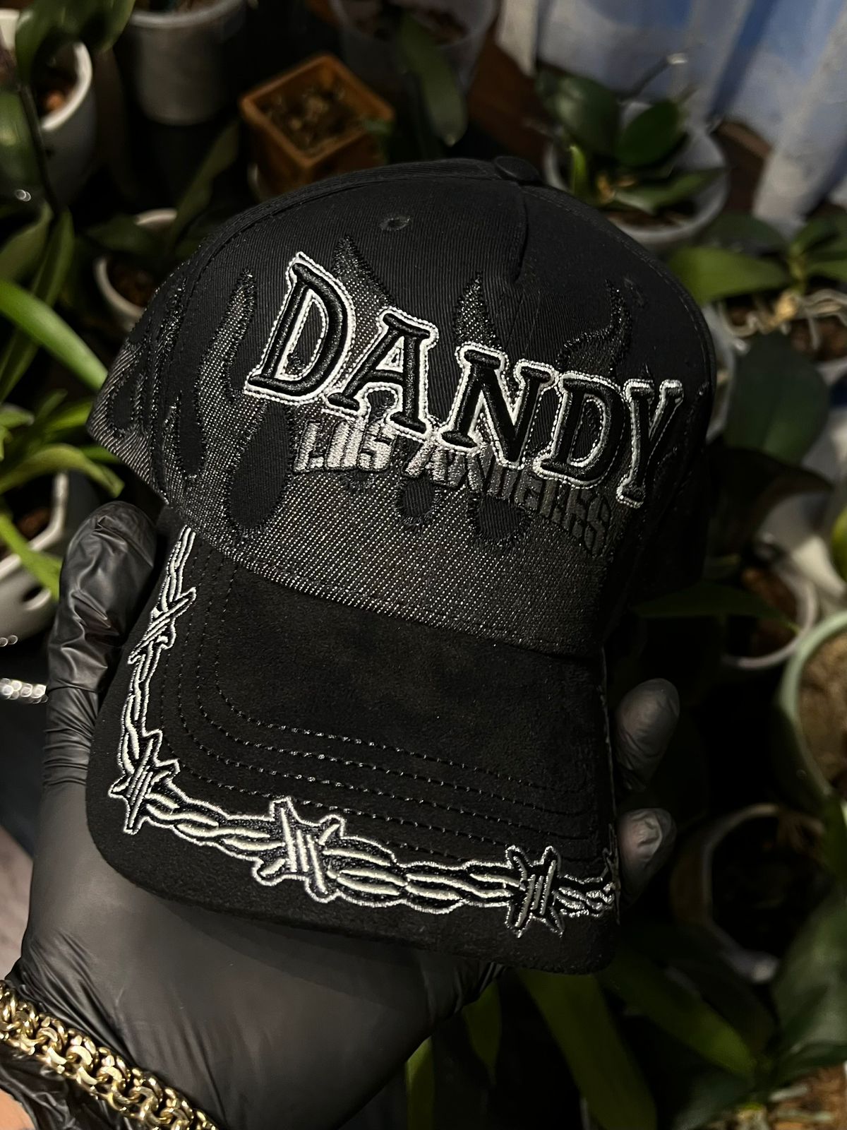 ANDY LOS ÁNGELES STAY OUT