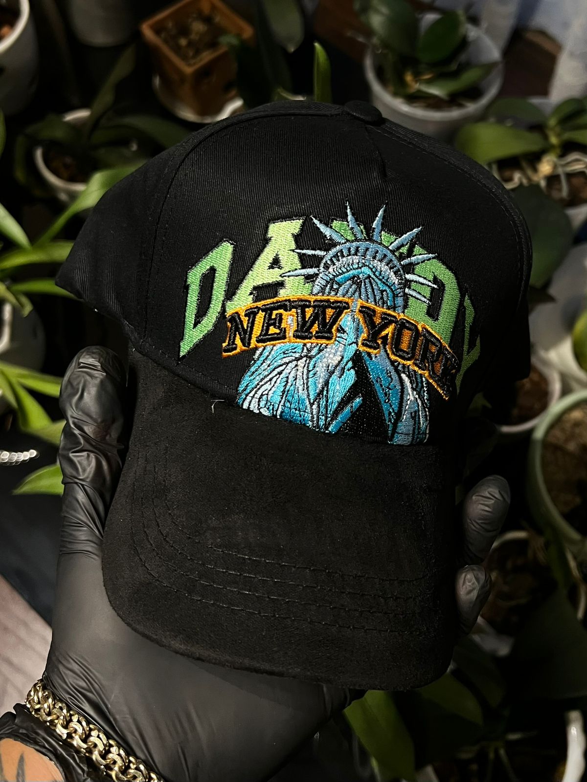 DANDY NEW YORK ESTATUA